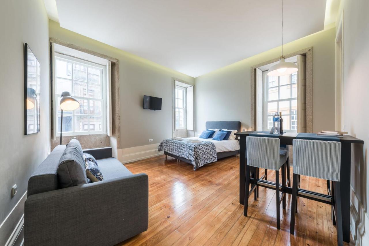 Guestready - Chic Retreat In The Heart Of Porto Apartman Kültér fotó