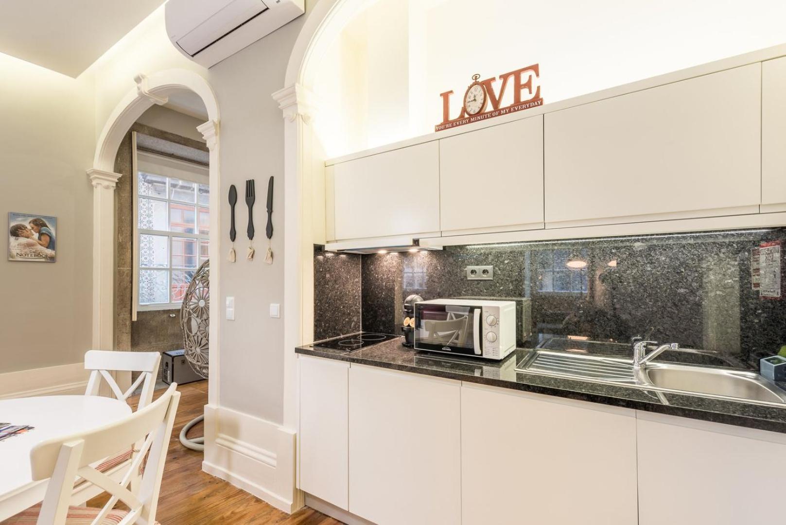 Guestready - Chic Retreat In The Heart Of Porto Apartman Kültér fotó