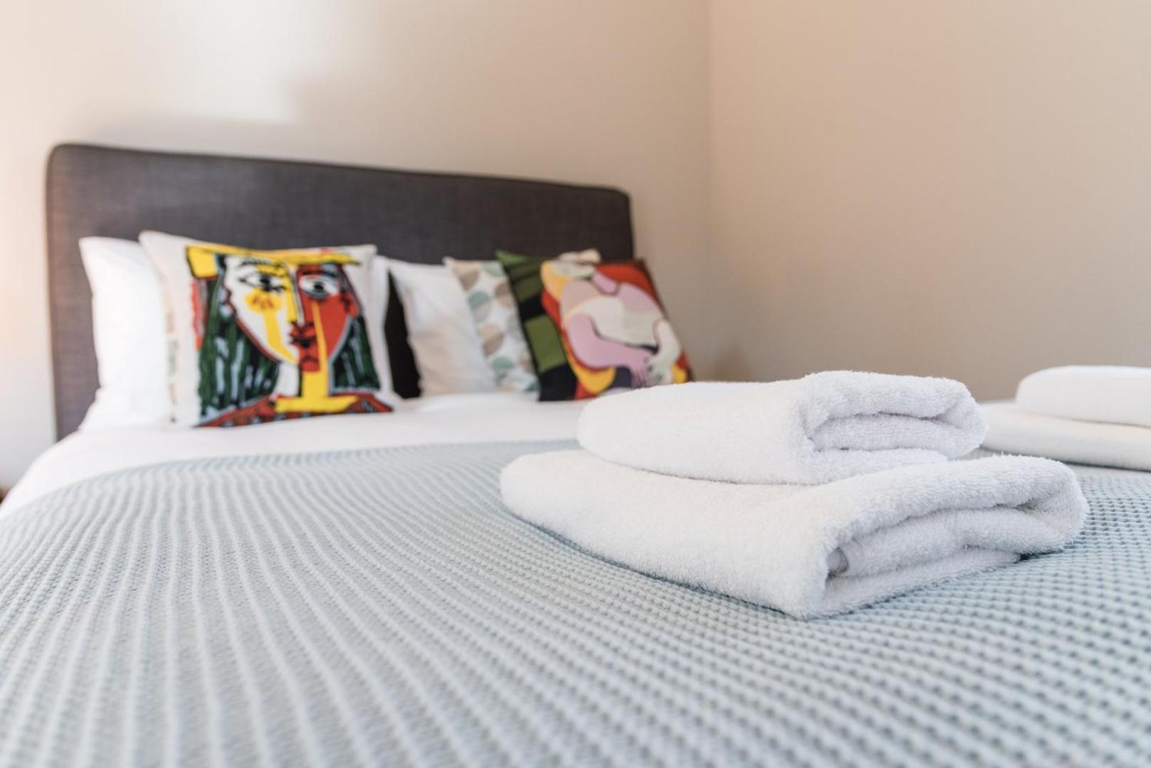 Guestready - Chic Retreat In The Heart Of Porto Apartman Kültér fotó